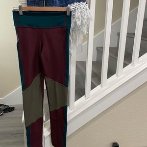 Hurley quick dry swim/surf leggings